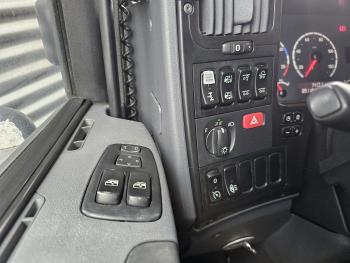 Scania R440 6x2 MANUAL / FULL AIR